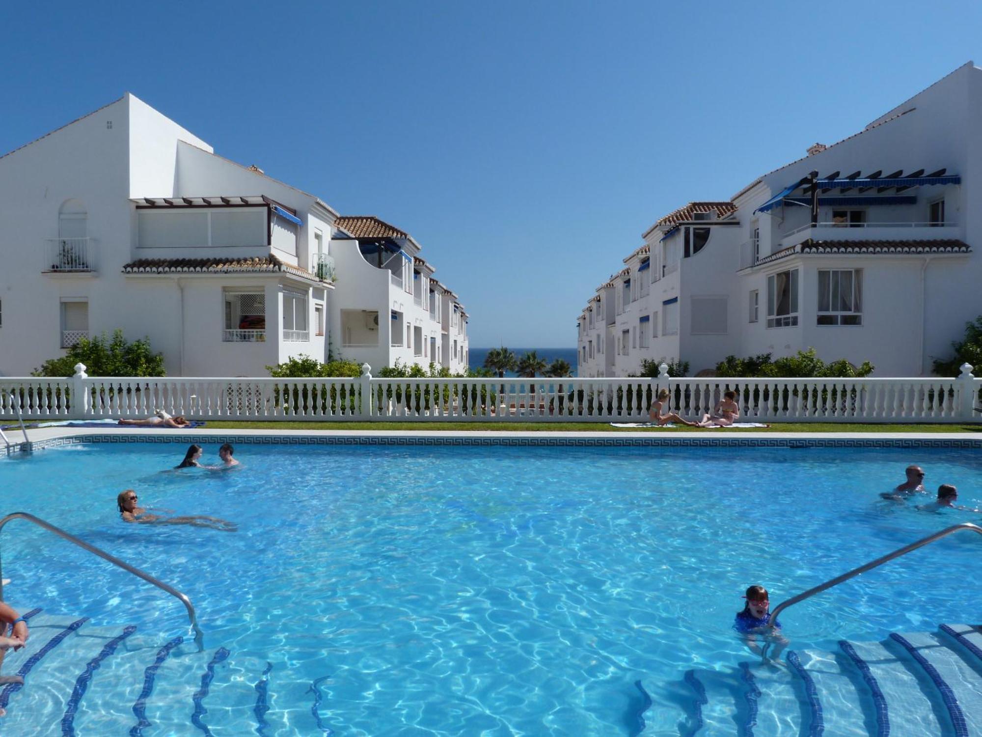 Fuentes De Nerja Apartamento Exterior foto